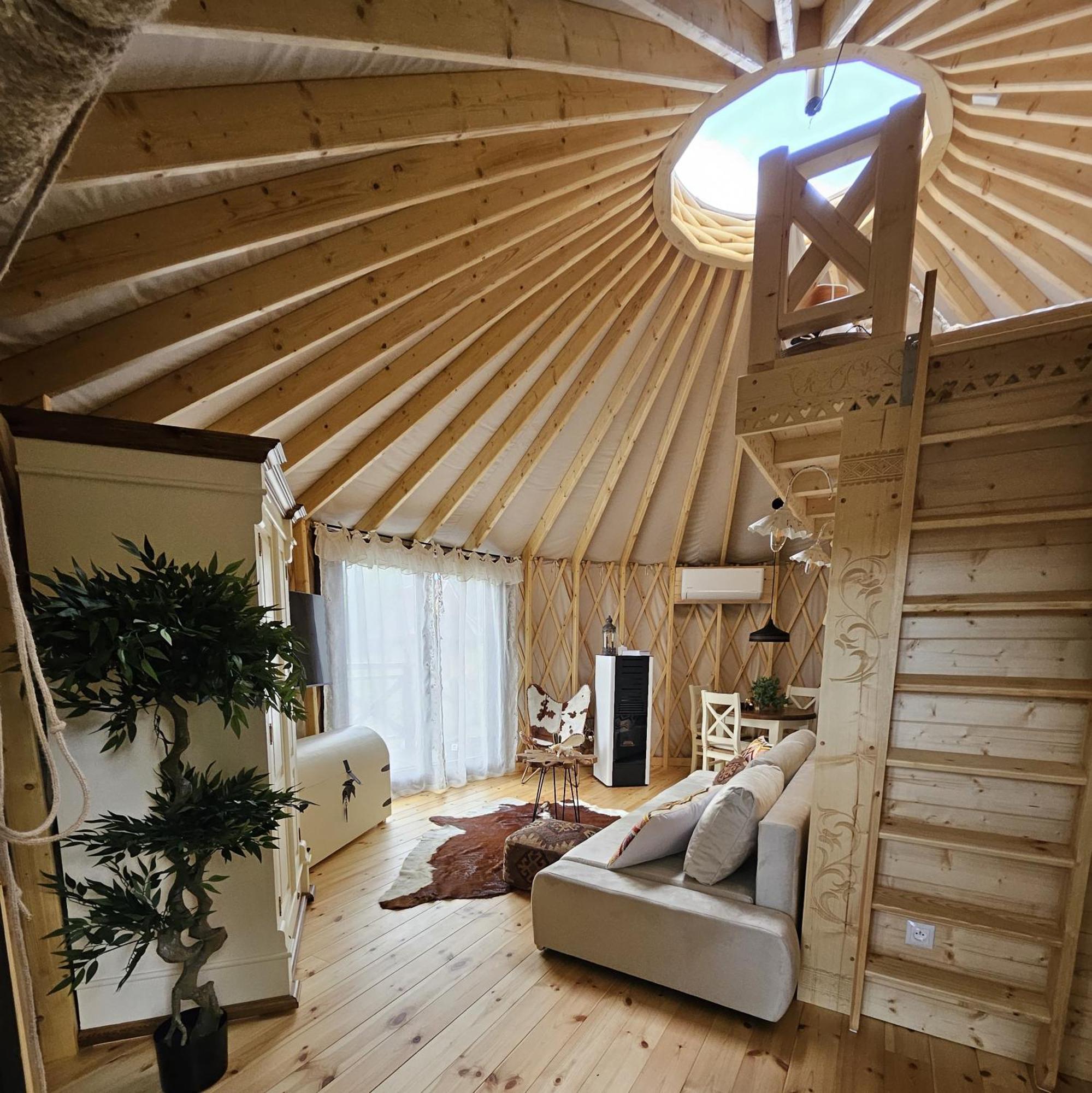 Jurta Na Wypasie - Luksusowy Namiot Z Widokiem Na Gory - Jacuzzi, Sauna, Split Ac, Private, Star View Zakopane Dış mekan fotoğraf