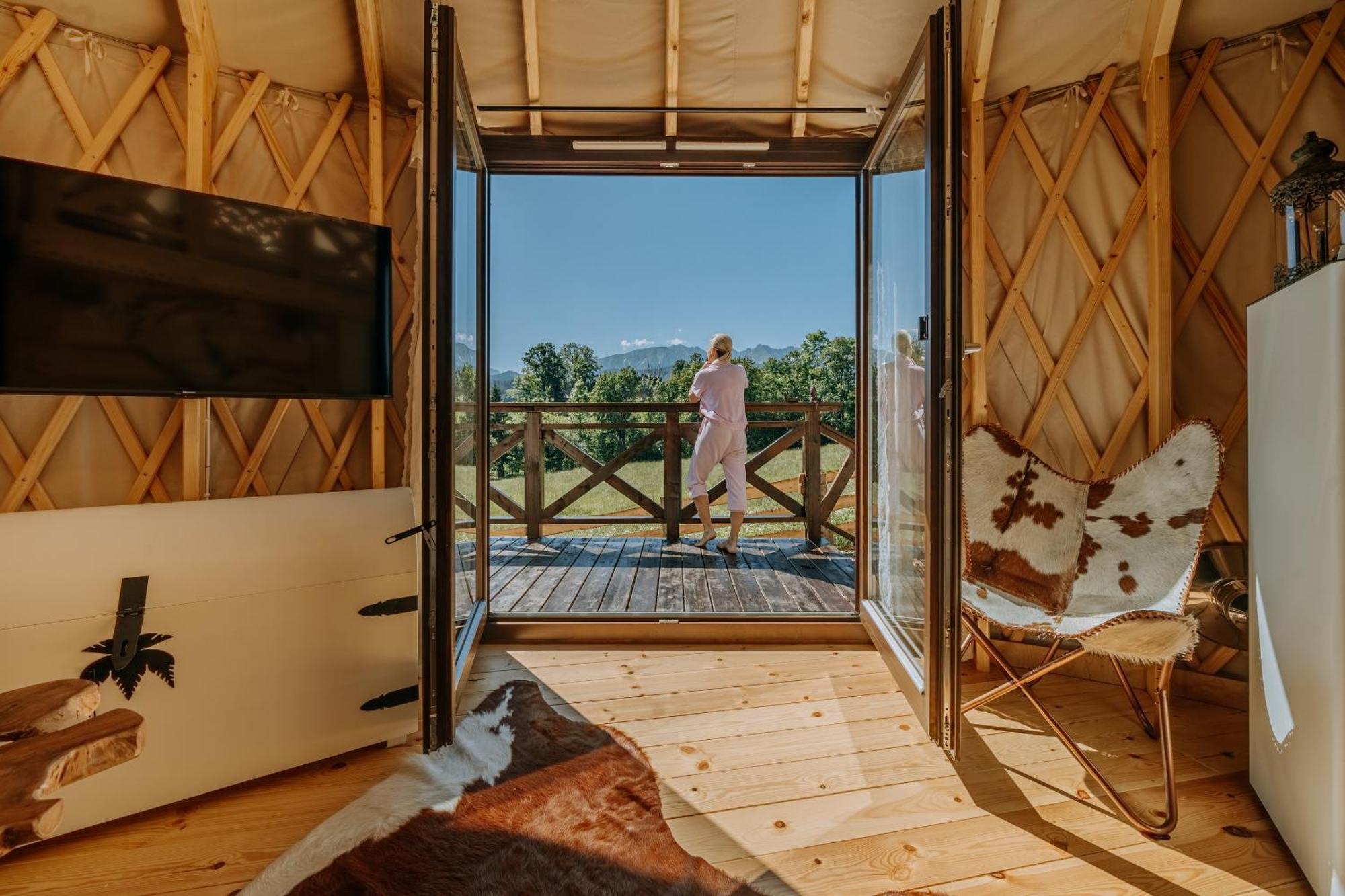 Jurta Na Wypasie - Luksusowy Namiot Z Widokiem Na Gory - Jacuzzi, Sauna, Split Ac, Private, Star View Zakopane Dış mekan fotoğraf